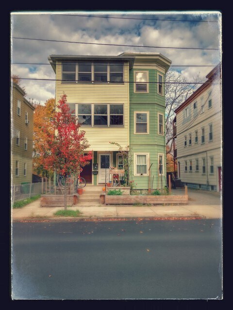 Building Photo - 294 Boston Ave Unit 2