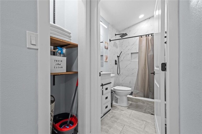 Photo - 1904 E 97th Ave