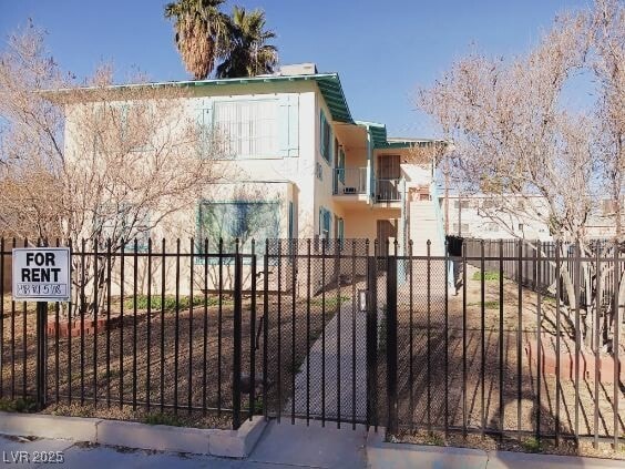 Photo - 412 S Maryland Pkwy Unit 1/2