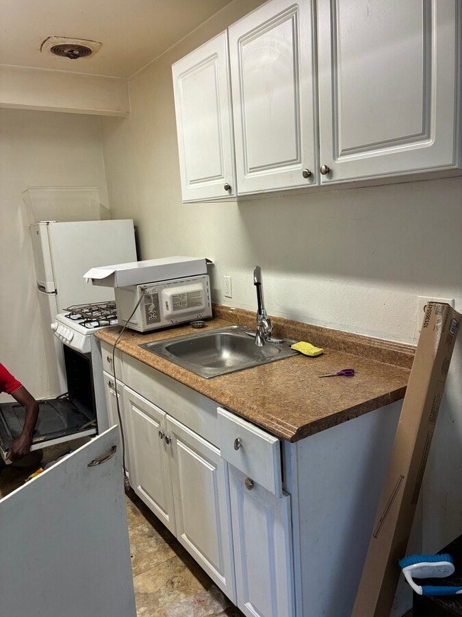 Photo - 663 Alcatraz Ave Unit 5