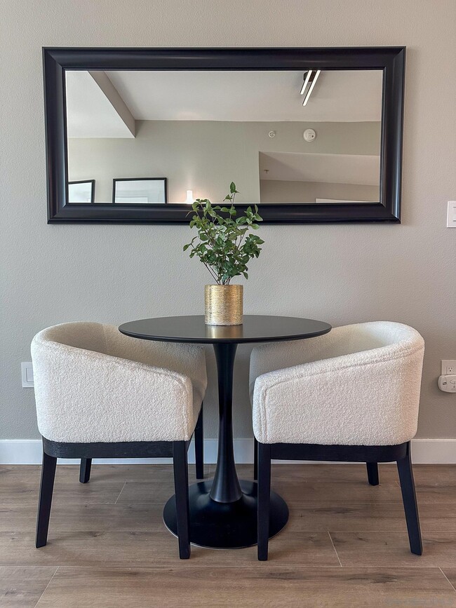 Photo - 300 W Beech St Unit 2202