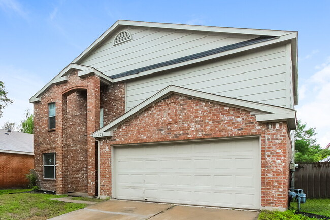 Photo - 1104 Beechwood Dr