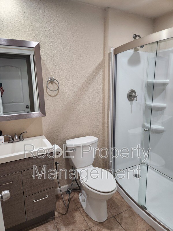 Photo - 1806 Ayleth Ave