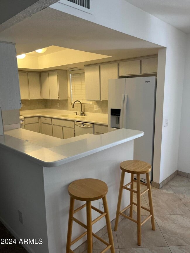 Photo - 26014 S Howard Dr