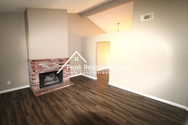 Photo - 2 br, 2 bath House - 9432 Maria Way