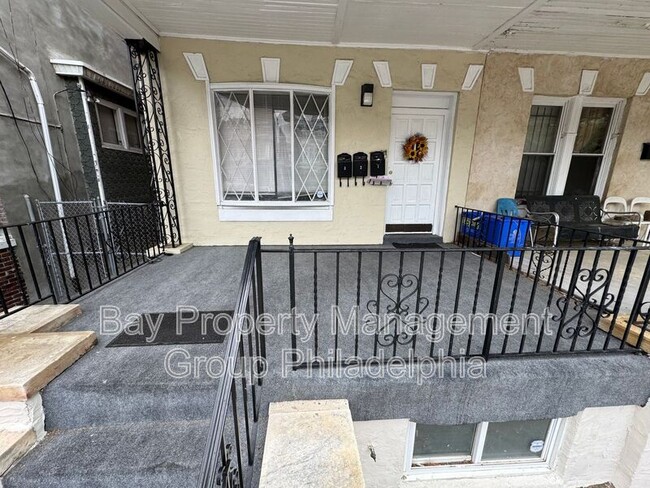 Photo - 4935 Walnut St Unidad 1 Rental