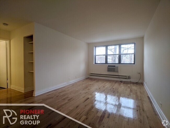 Building Photo - 659 W Wrightwood Ave Unit 212 Rental