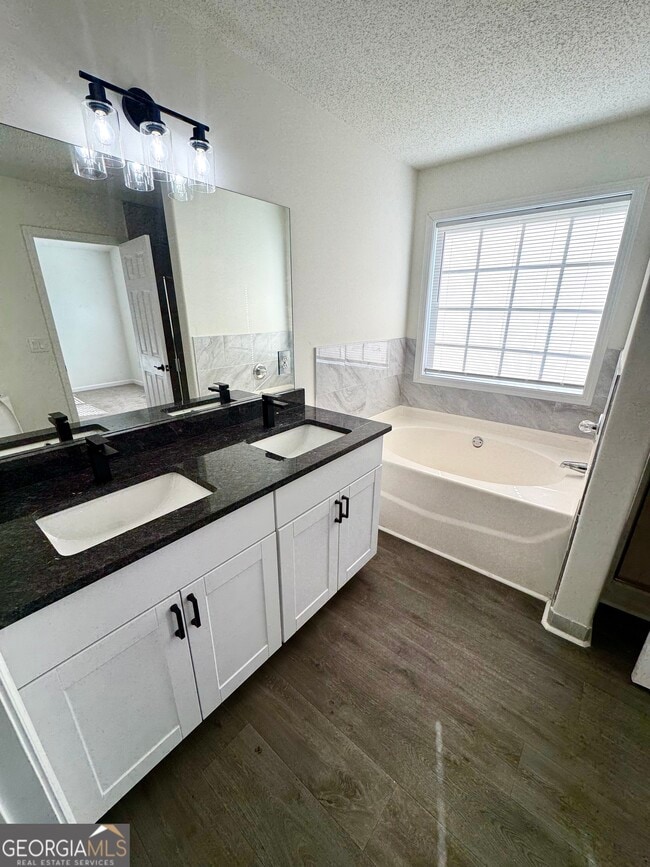 Photo - 1215 Palmer Dr