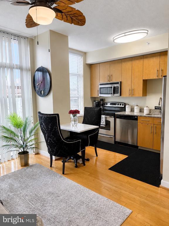 157 Fleet St Unit 515