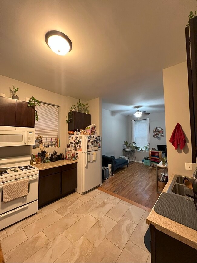 Photo - 1532 W 18th Pl Unit 1F