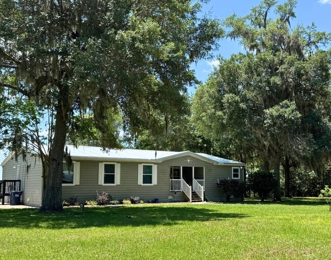 Building Photo - Spacious 5-Bedroom, 3-Bath Home with Marsh...