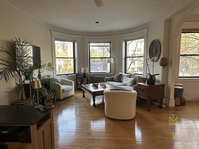 Photo - 1100 Beacon St Condo