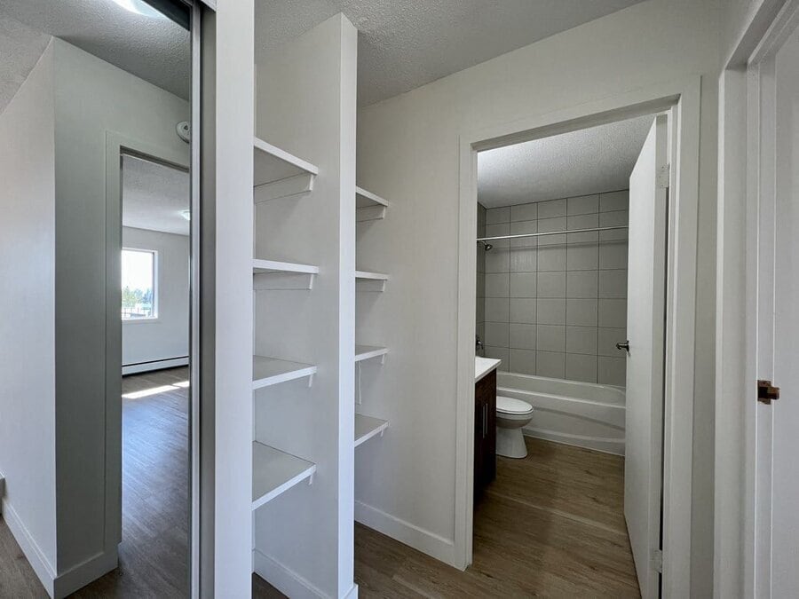 Photo - 2702 Lake Forest Dr