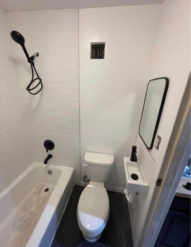 7900 S Orange Blossom Trl Unit 1709