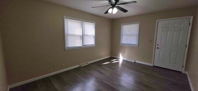 Photo - Link 826/830 Unit 830