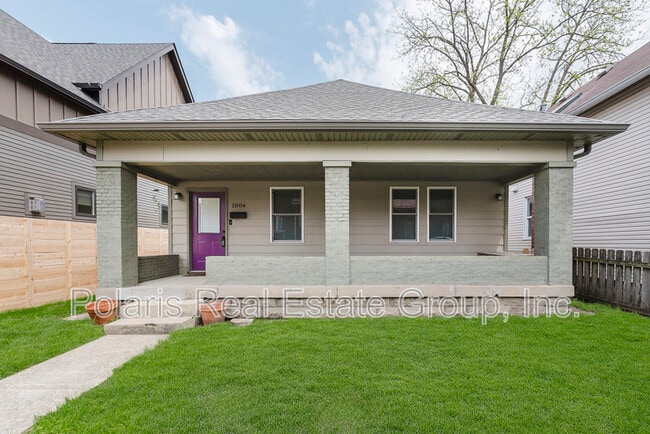 Photo - 1004 Hosbrook St House