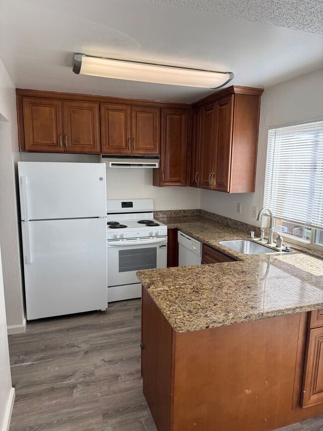 Great 2-Story Townhome