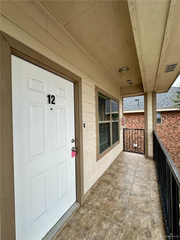 Photo - 17 Miroslava Ave Unit 12 Upstairs