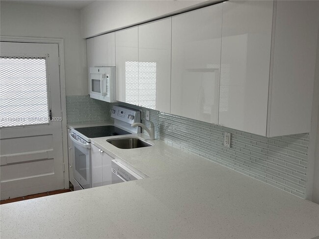 Photo - 251 Galen Dr Unit 306E