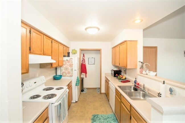 Photo - Chestnut Ridge Apartments