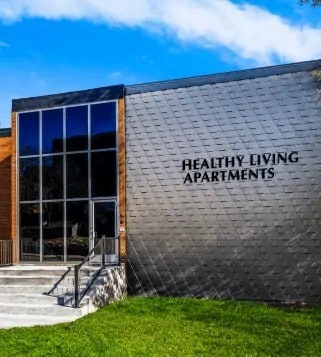 2058 Auburn Ave - 2058 Auburn Ave