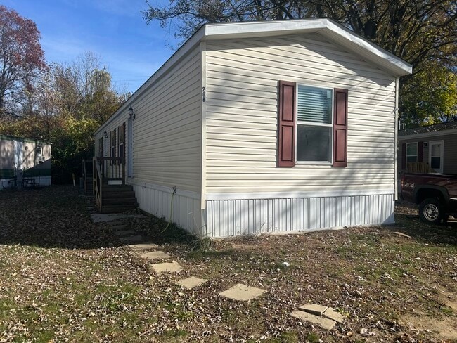 Building Photo - 7519 Dorr St