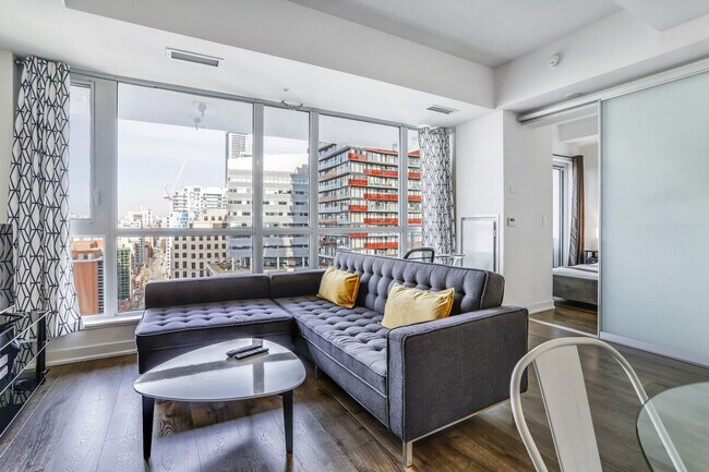 Building Photo - 199 Richmond St W Unit ID1050770P