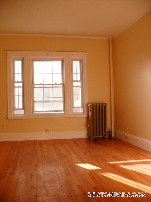 Photo - 156 Magazine St Unit 25