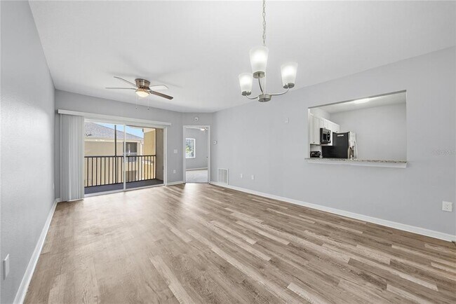 Photo - 6436 Cypressdale Dr Unit 201