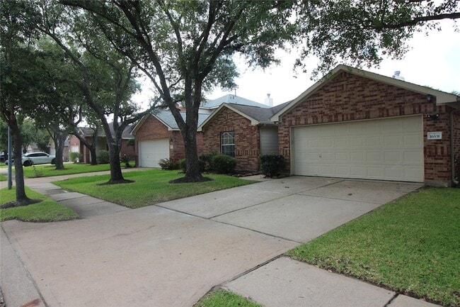 Photo - 16531 Sperry Gardens Dr