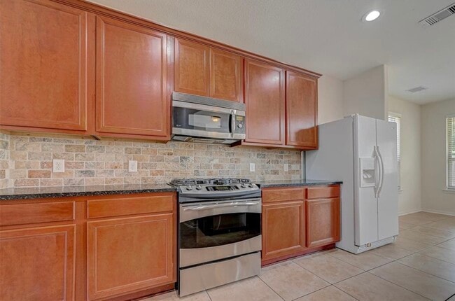 Photo - 11 Sagamore Ridge Pl