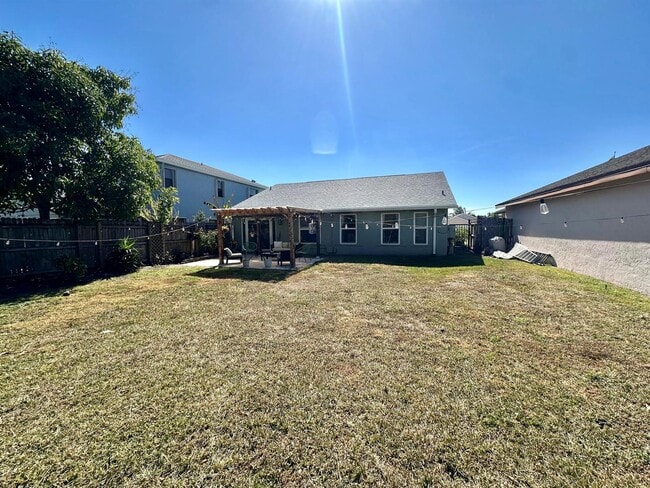 Building Photo - 4492 Brook Dr