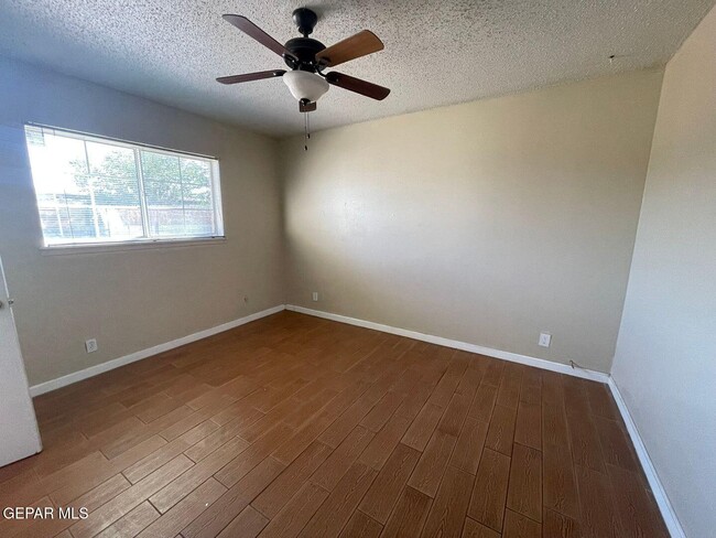 Photo - 7153 Date Tree Ln