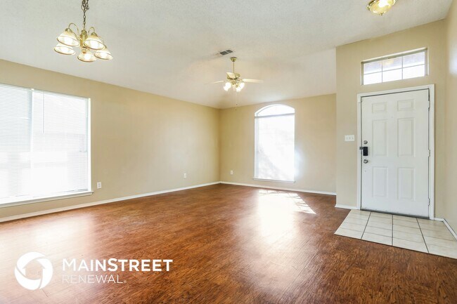 Photo - 1017 Glencrest Dr