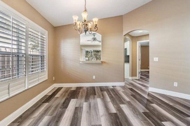 Photo - 10050 Landport Way