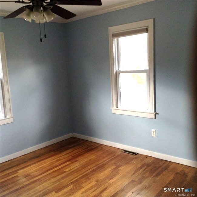 Photo - 319 Chesterfield Rd