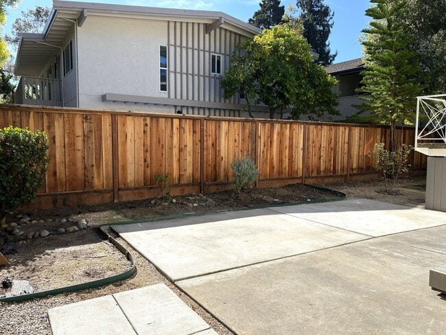 Photo - Newly Renovated 2BD/1BA in Palo Alto | Prime Location! Unit 536A