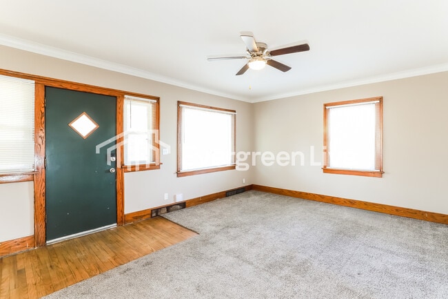 Photo - 3123 Fontenelle Blvd