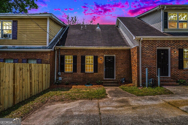 Building Photo - 6124 Dorsett St