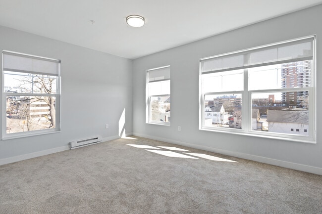 Photo - Rose St. Senior