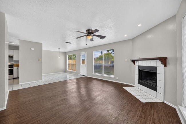 13610 Repa Ln
