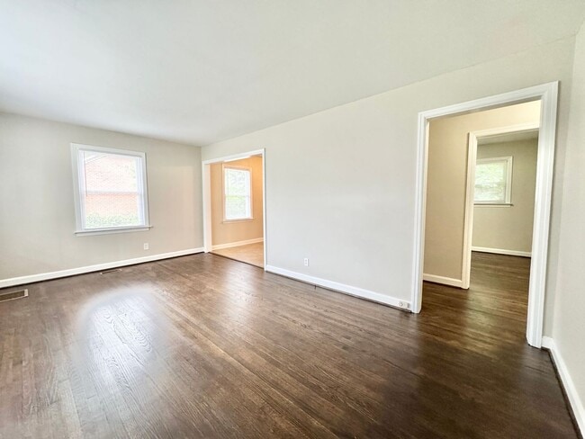 Photo - 3 Bedroom home near Guilford College
