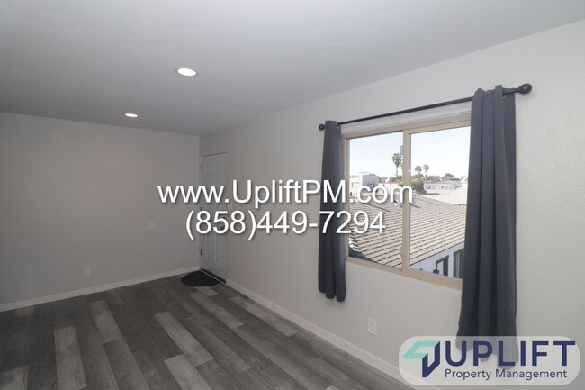 Photo - 4169 Wightman St