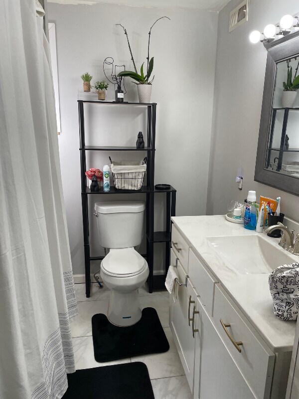 Photo - 47 N Salford St