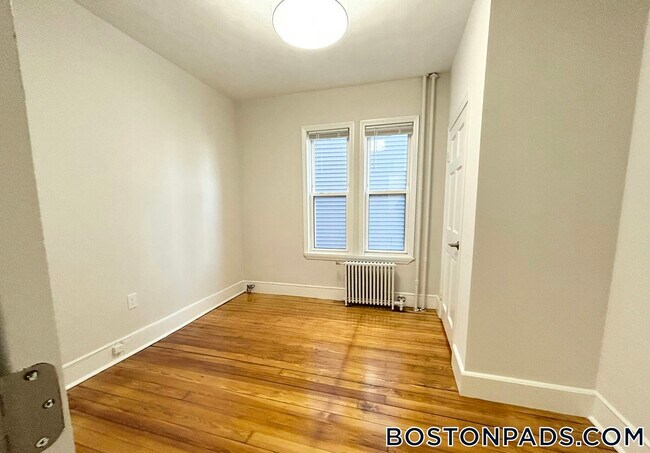 Photo - 153 E Cottage St Unidad 1