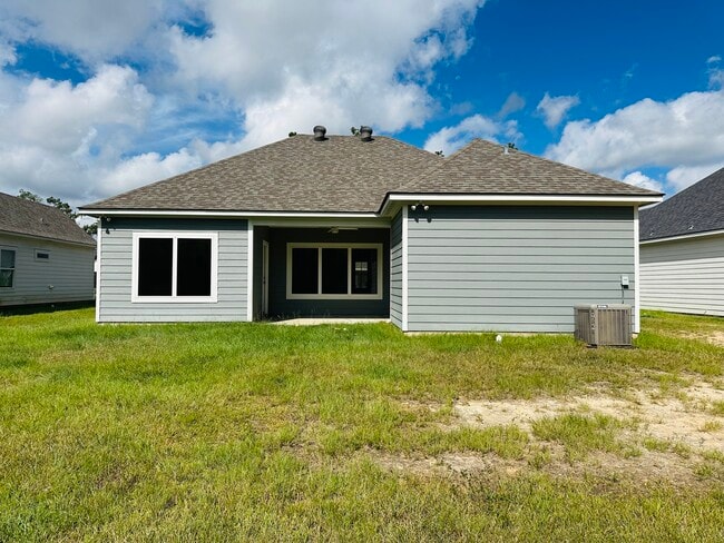 311 Yellow Pine Dr