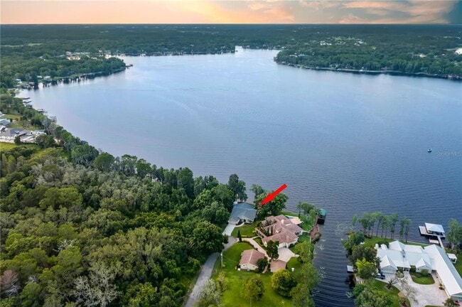Photo - 17527 Canal Shores Dr