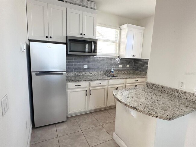 Photo - 8347 Lookout Pointe Dr