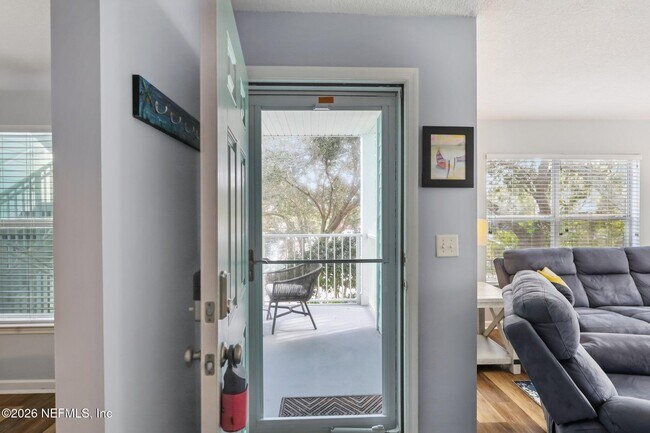 Photo - 204 Sixteenth St Unit E