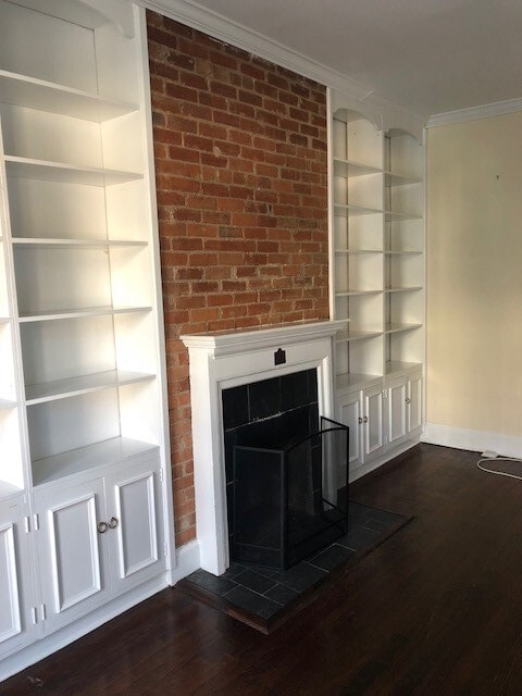 Building Photo - 2104 O St NW Unit #2